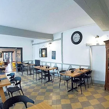 Hotel De La Boucle *
