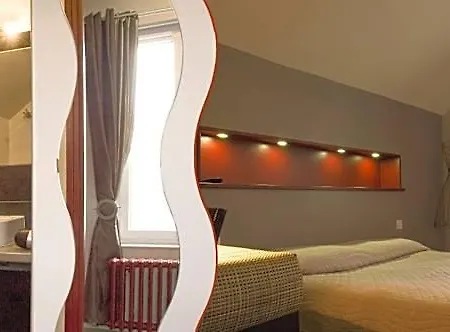 Hotel De La Boucle